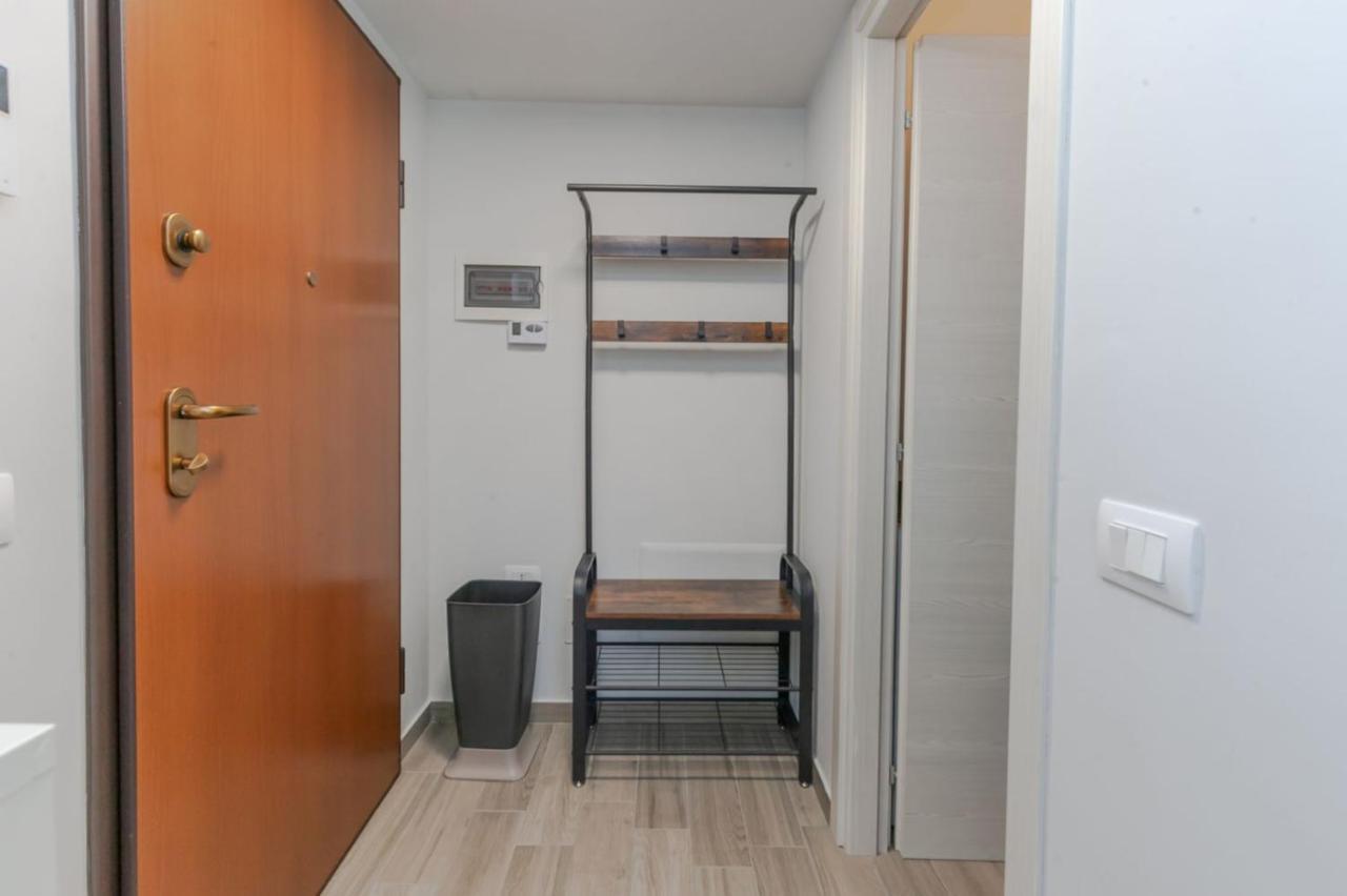 "The Candy Loft" 400 Meters From M2 Subway Mailand Exterior foto